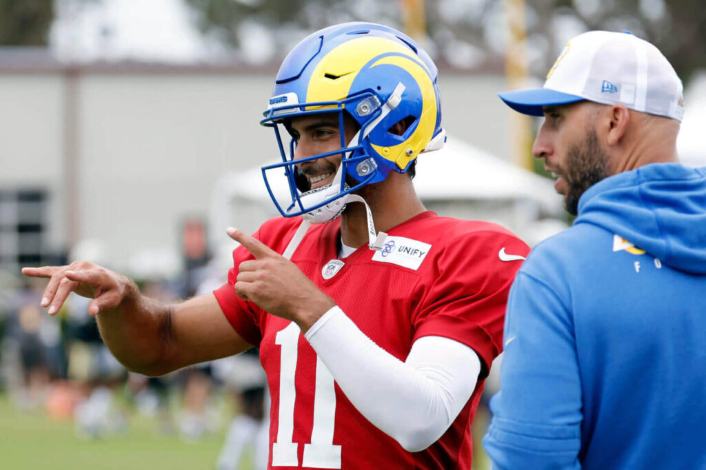 After some ‘chaotic’ seasons, Rams QB Jimmy Garoppolo is having fun again