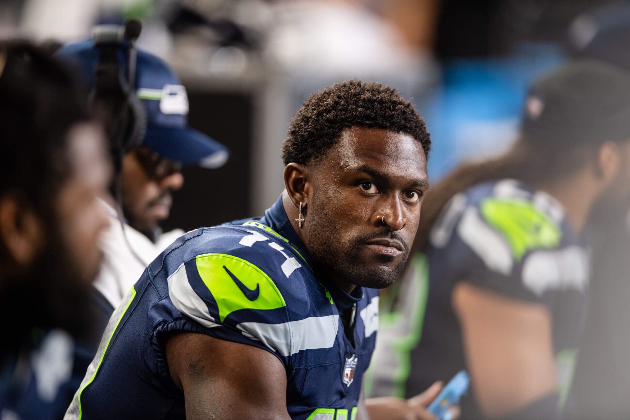 DK Metcalf swings helmet at teammate’s head as Seahawks’ tempers boil over