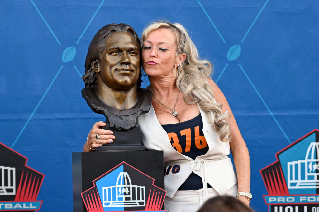 Steve McMichael was right where he needed to be while witnessing his Hall of Fame moment