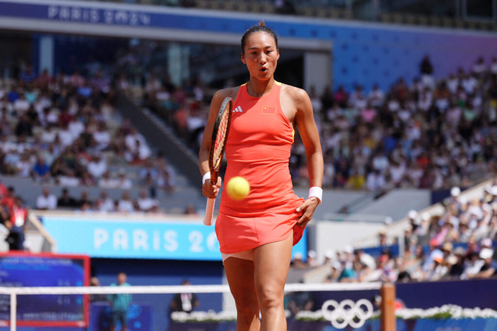 Zheng Qinwen reaches Olympic tennis final, beating Iga Swiatek at Roland Garros